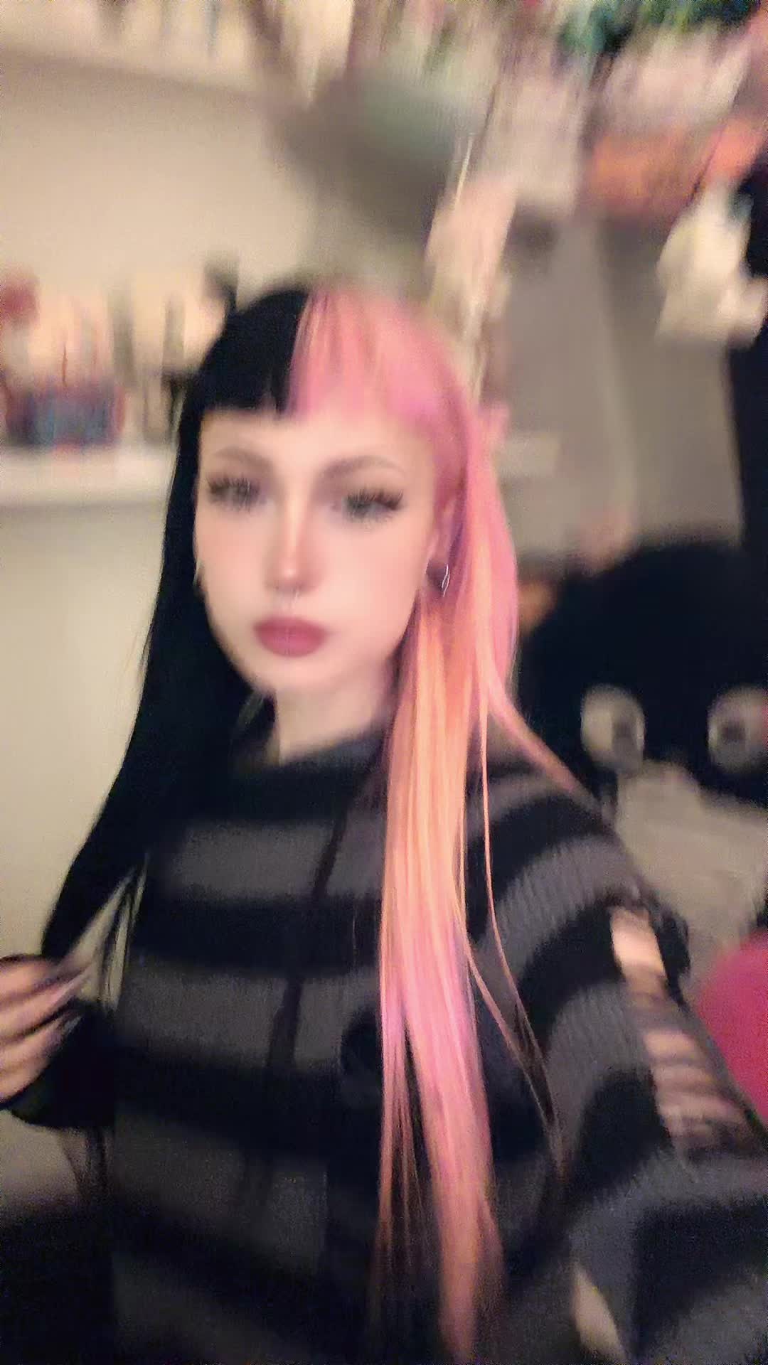 @♱ 𝔰𝔞𝔪𝔪𝔦𝔢 ♱