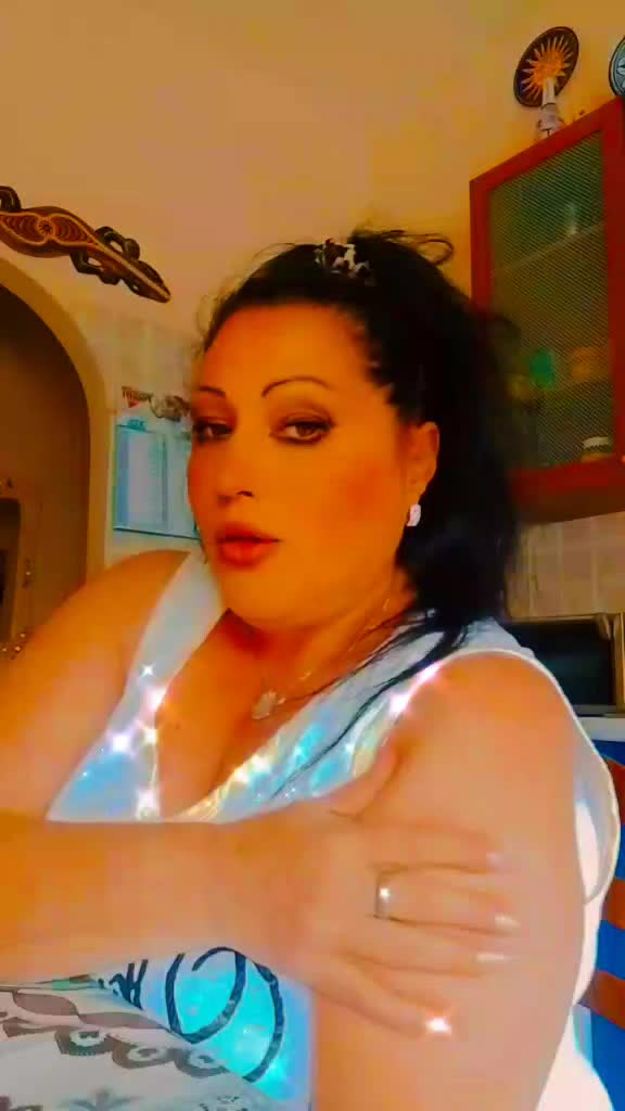 @angela🩷🖤