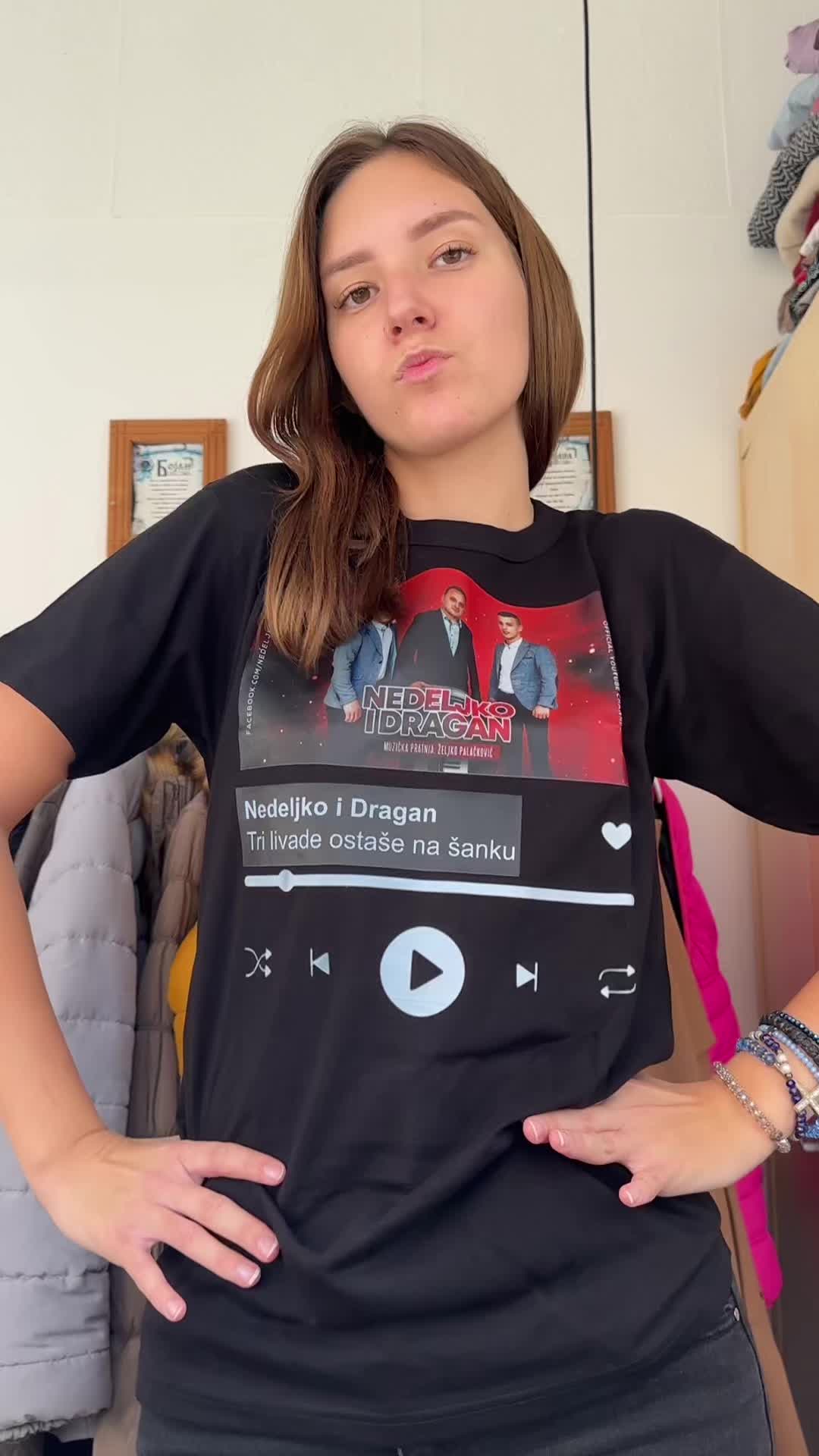 @Bojana