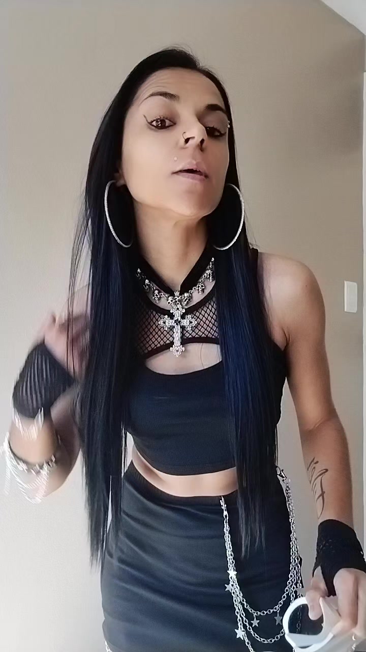 @Jamie 🖤🩷