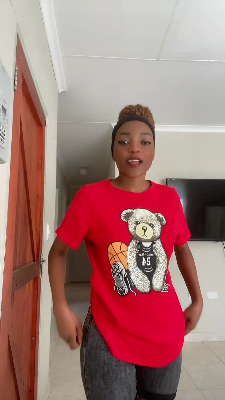 @Nelly_YA_Ndeilenga