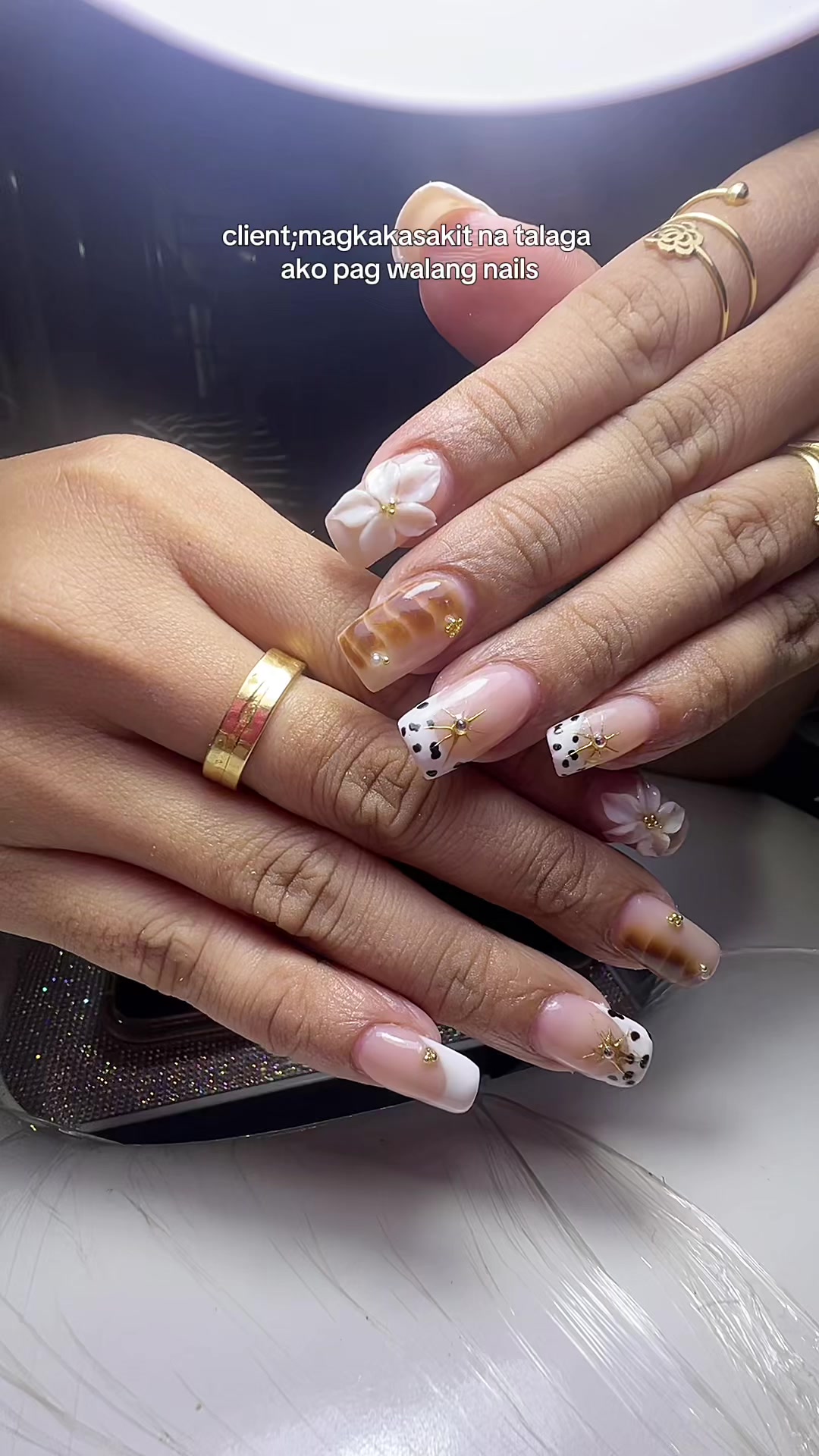 @mommyDes💗💅