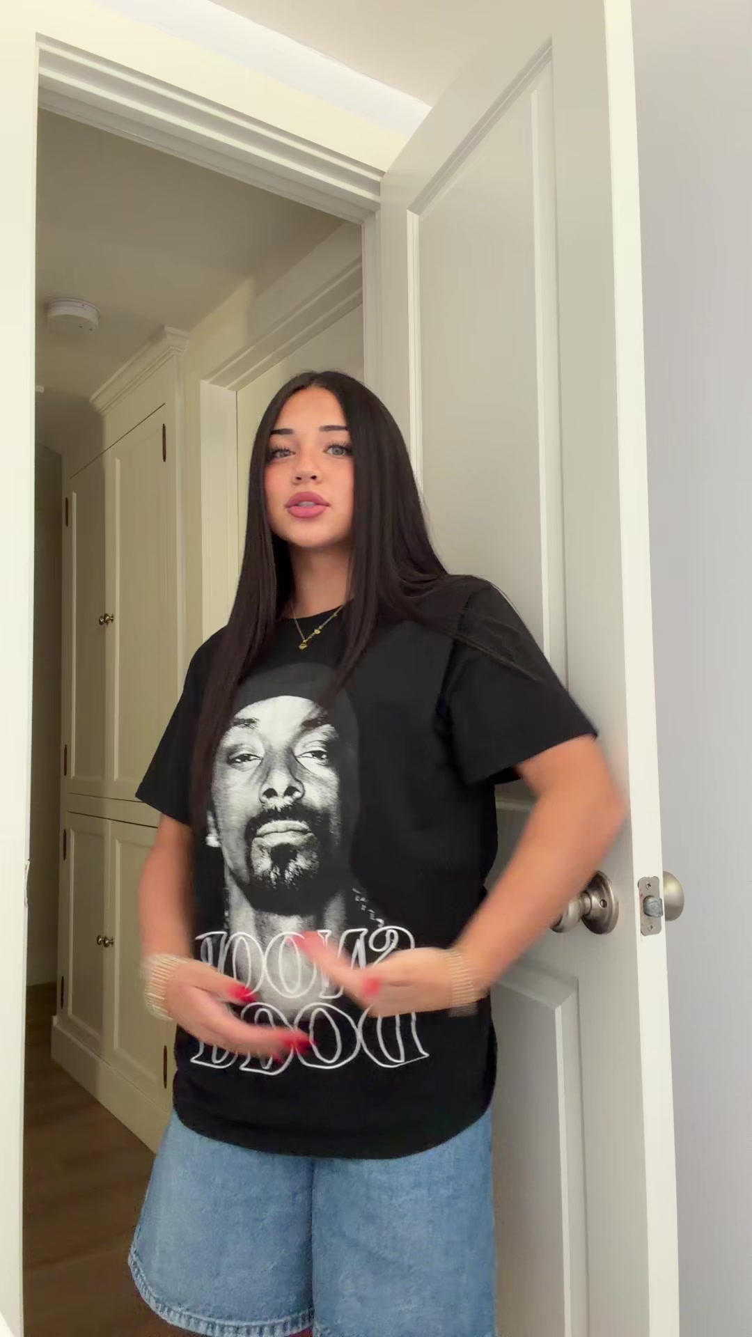 @ella