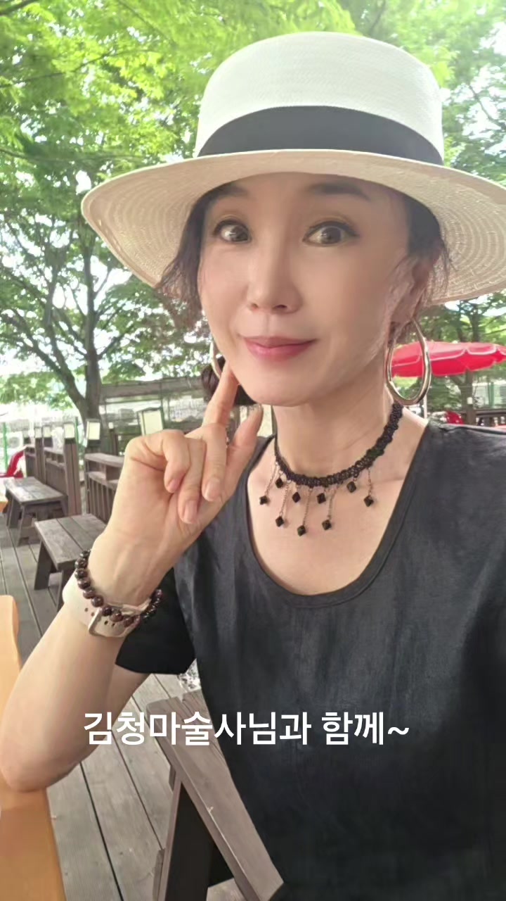 @꽃보다라니(배우이란희)