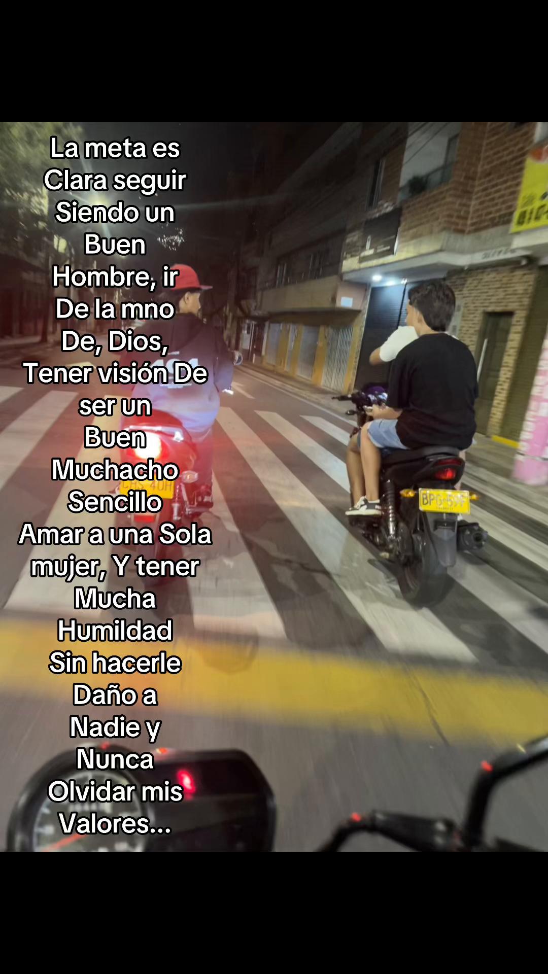 @Uruburo09