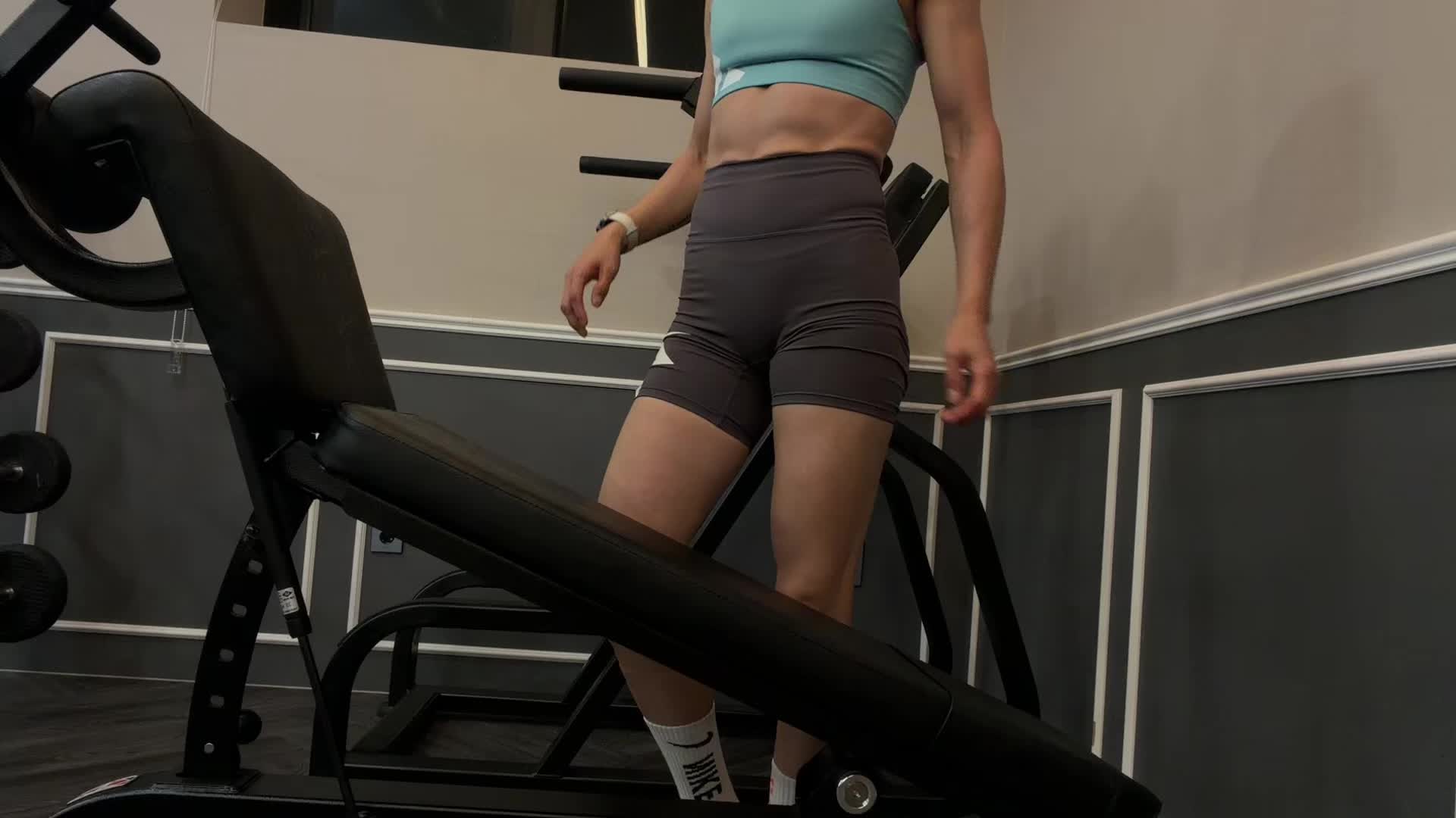 @dyncgi0njue8