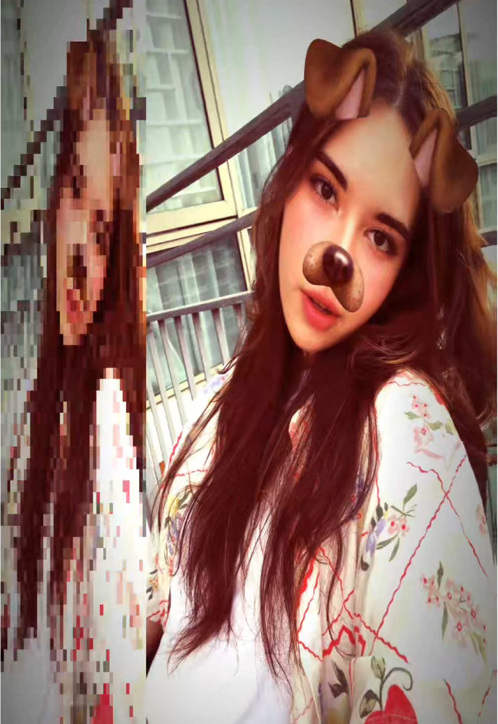 @X.xnia