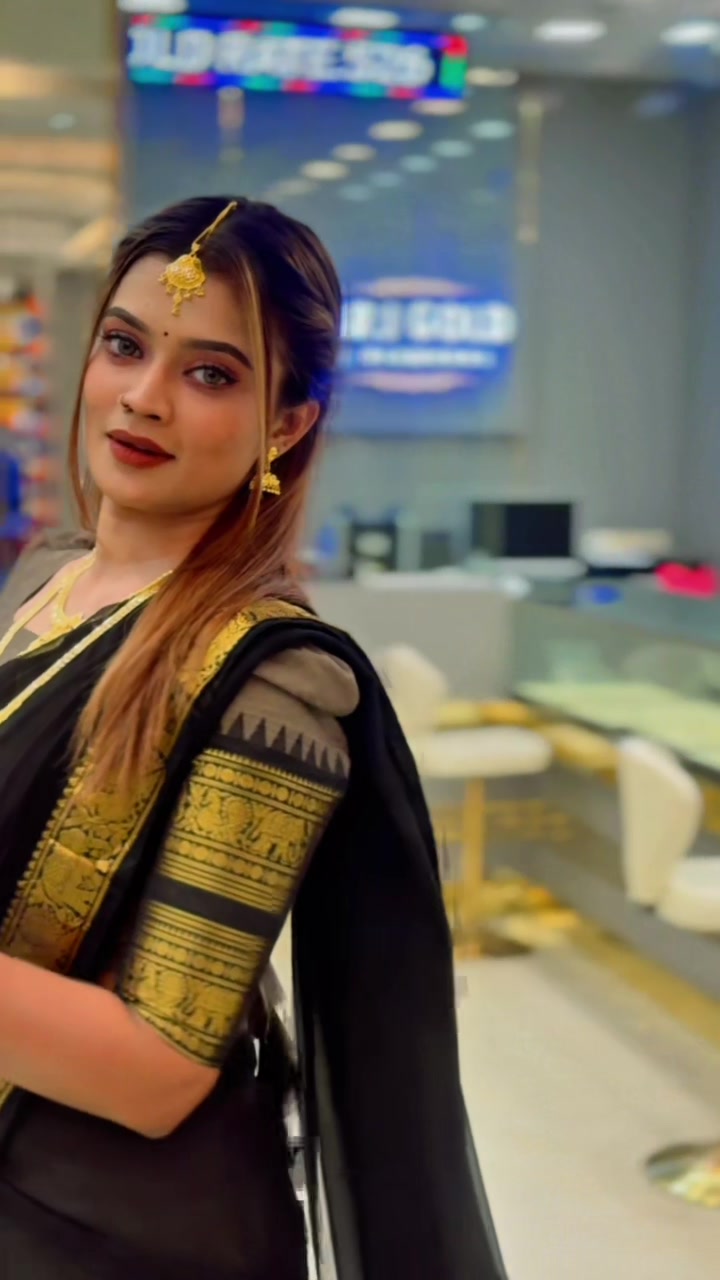 @Neesha1605