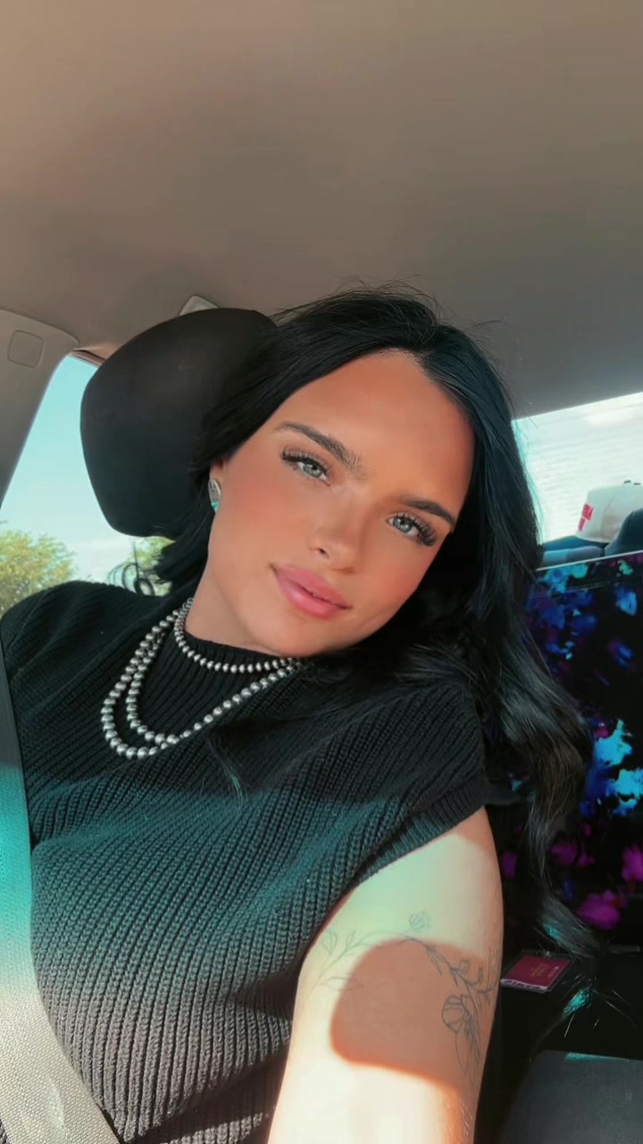 @julia dwyer | COSMO STUDENT