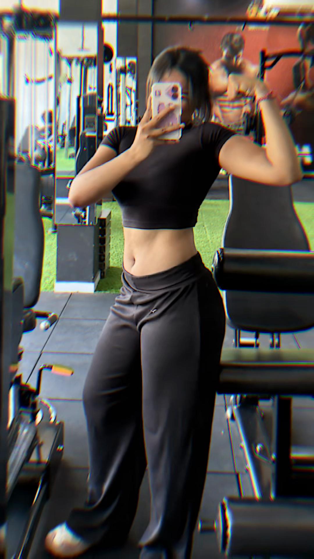 @krisdaynt._