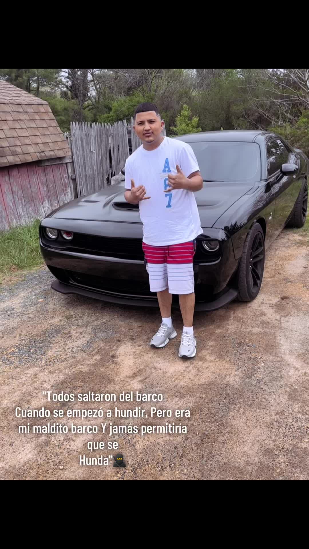 @El Chamito . 32