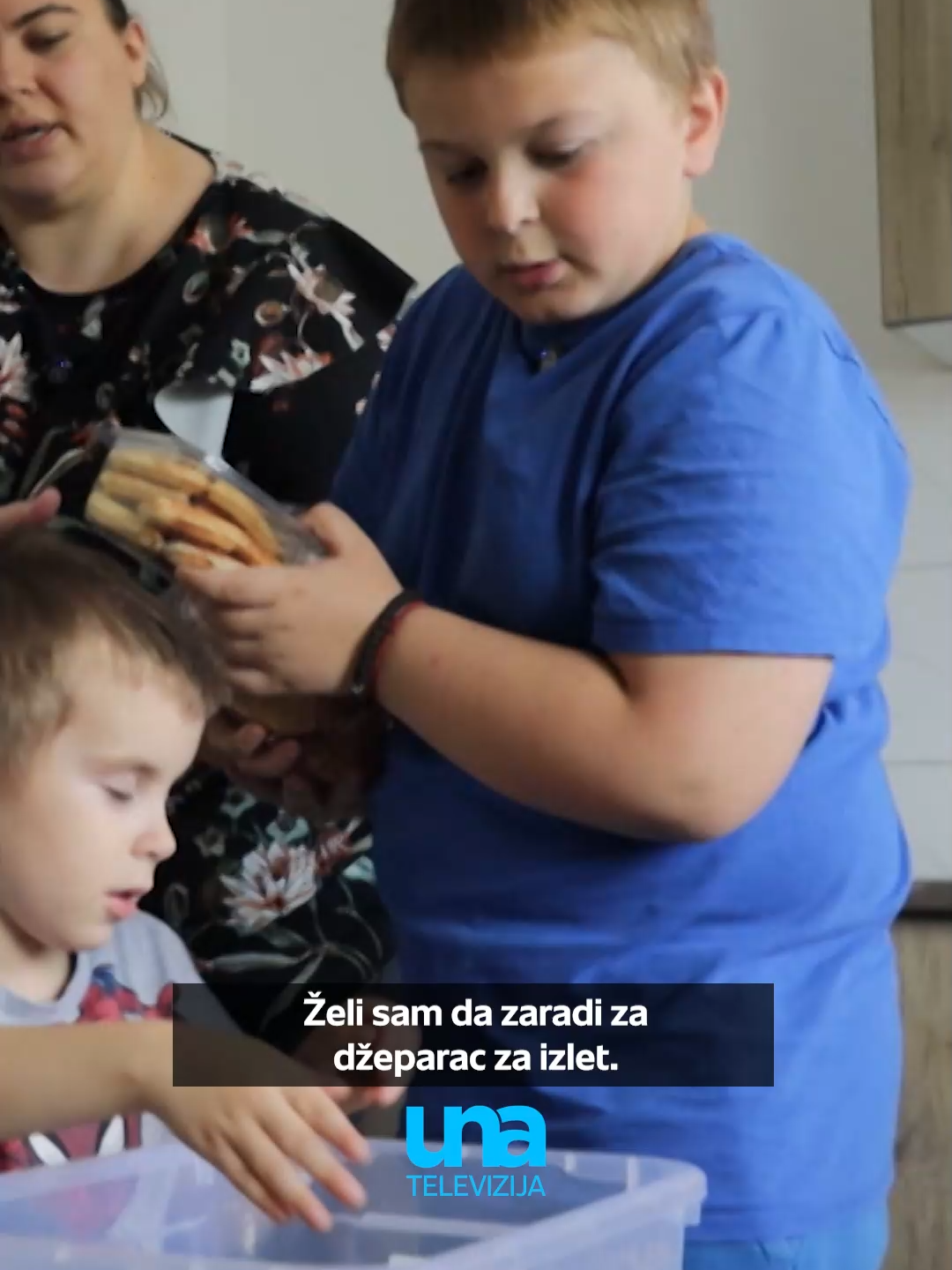 @UNA TELEVIZIJA