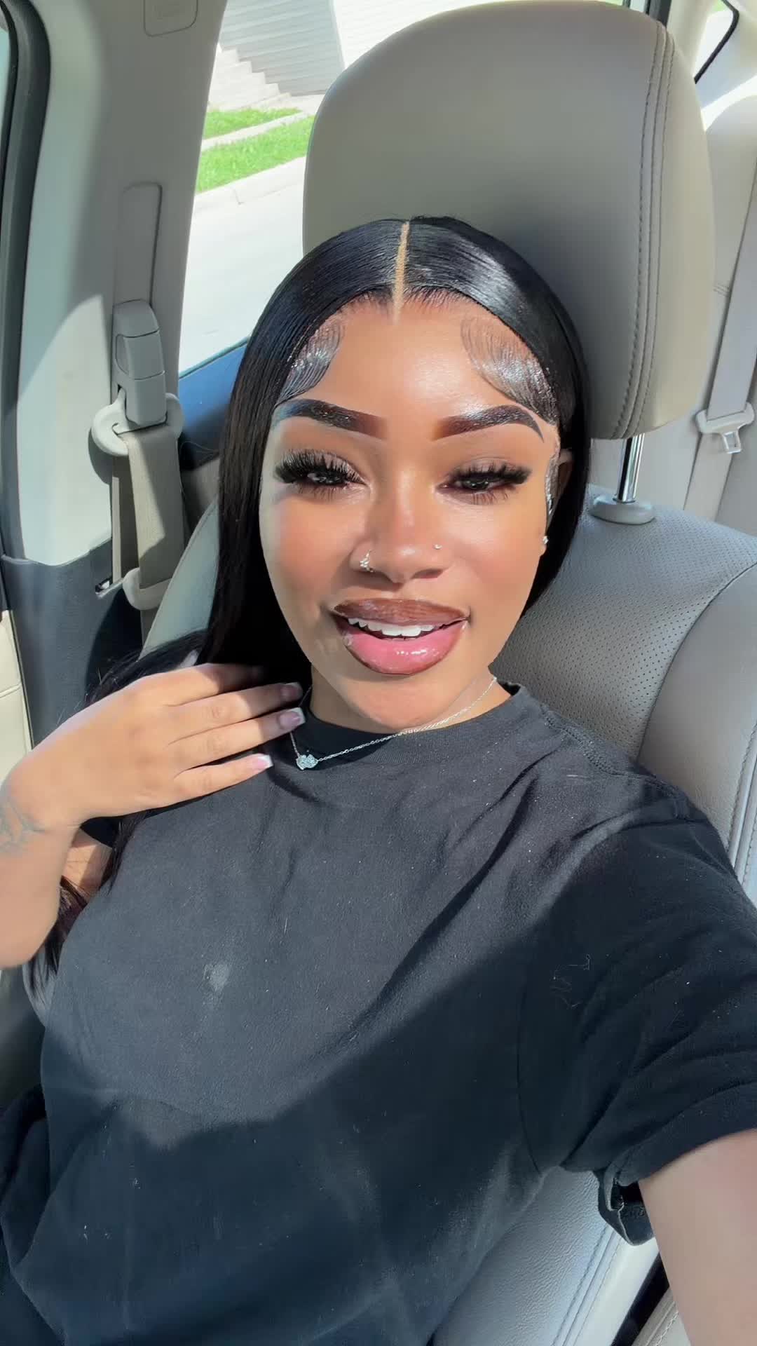 @theonlyniy__