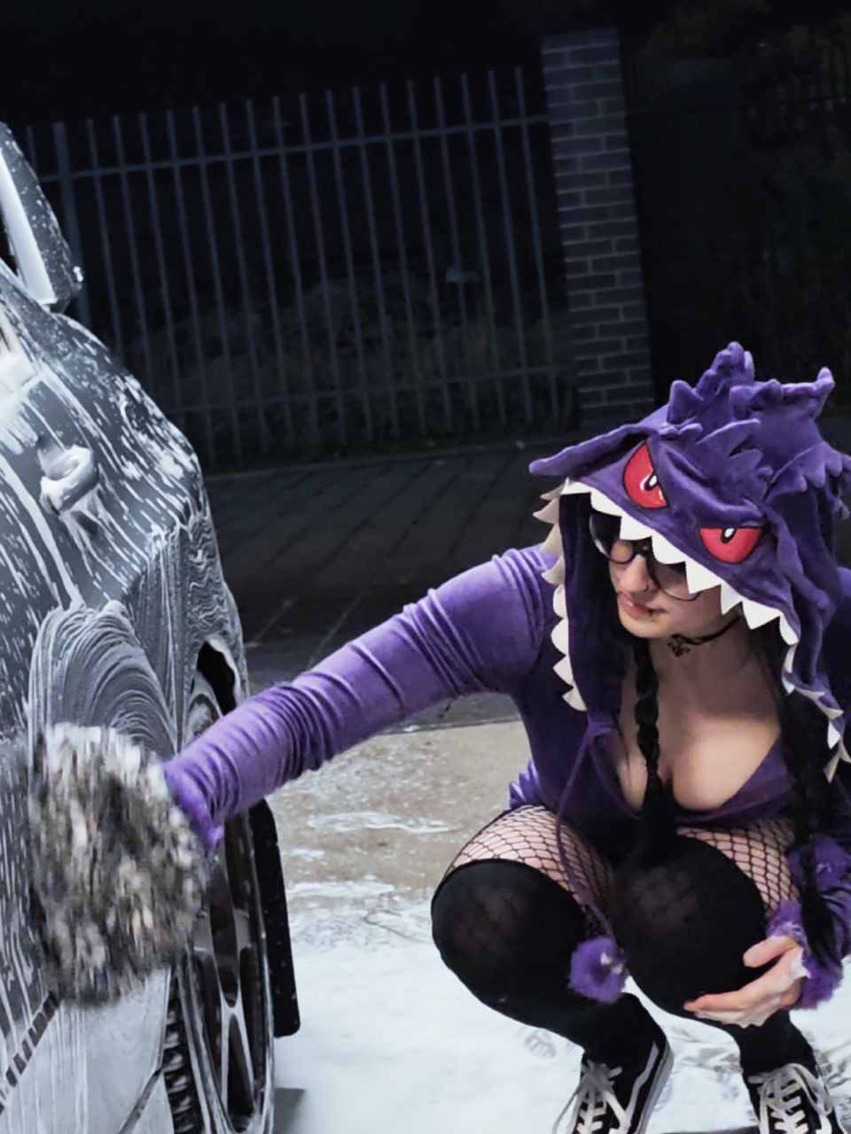 @hiraxdemon