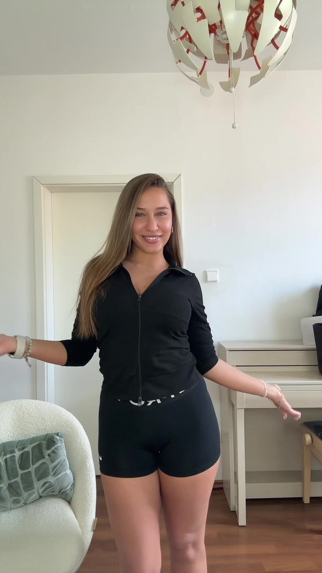 @aleyna🪽
