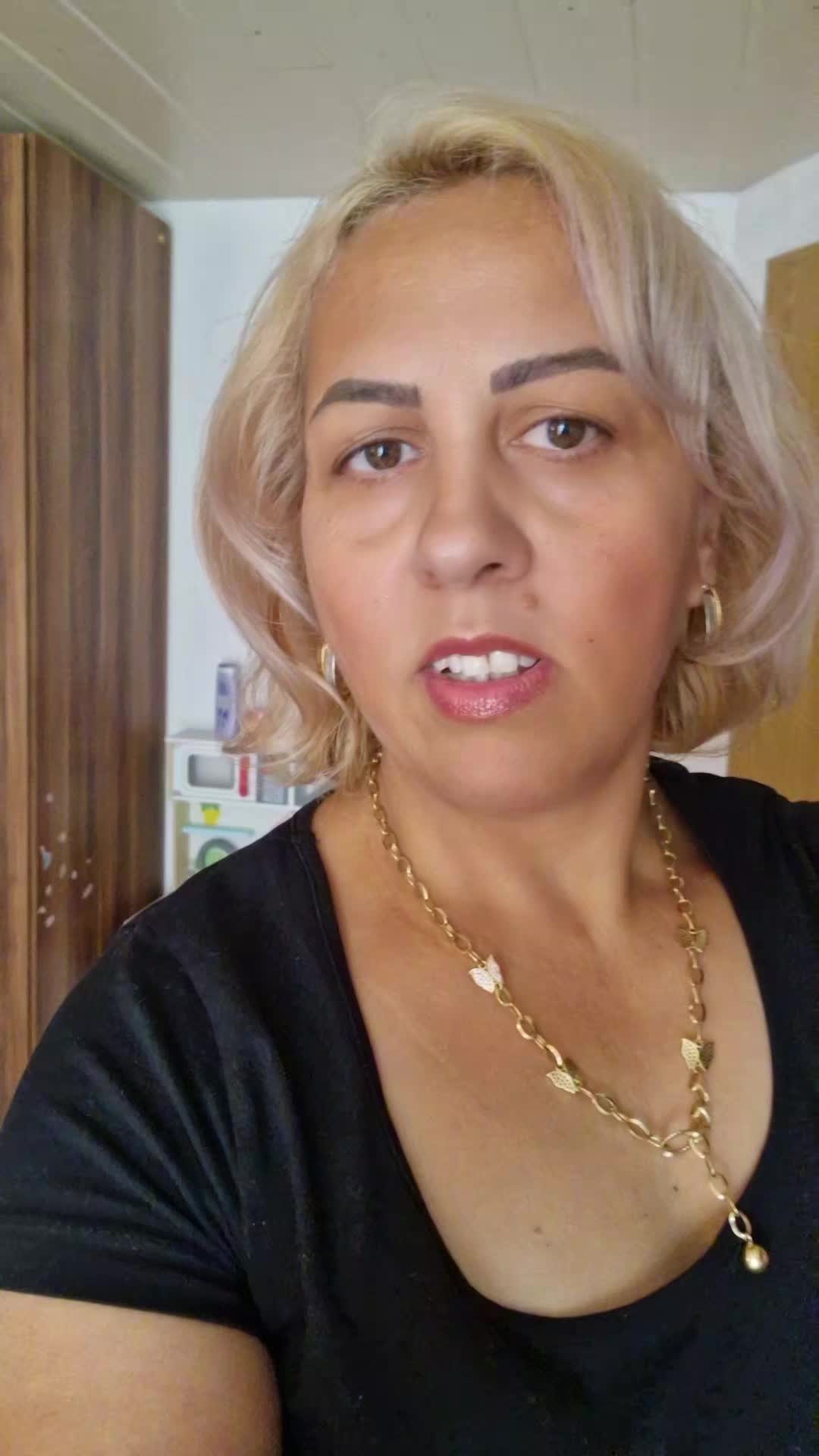 @LilySimona2