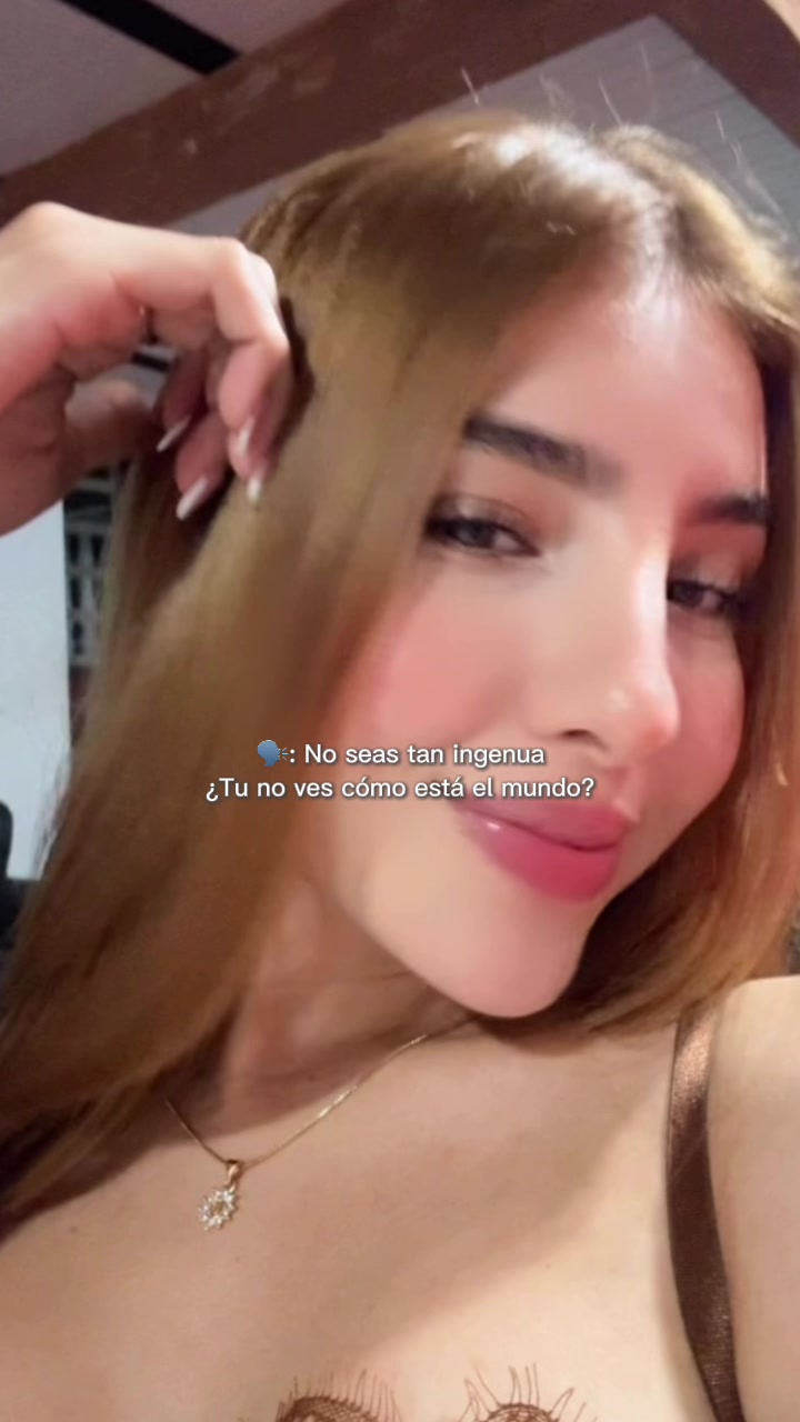 @AngelaCamila 🌜