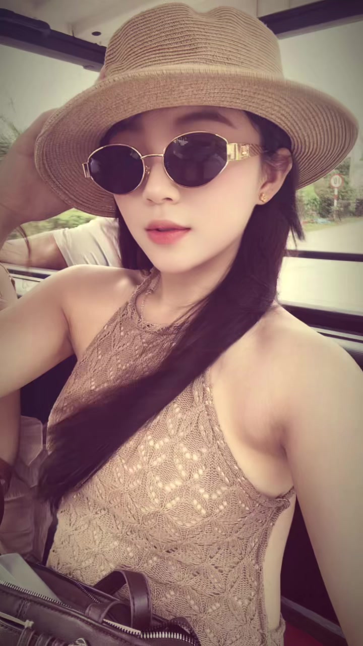@𝐓𝐫𝐨̂𝐧𝐠𝐜𝐮̃𝐧𝐠 xinhh