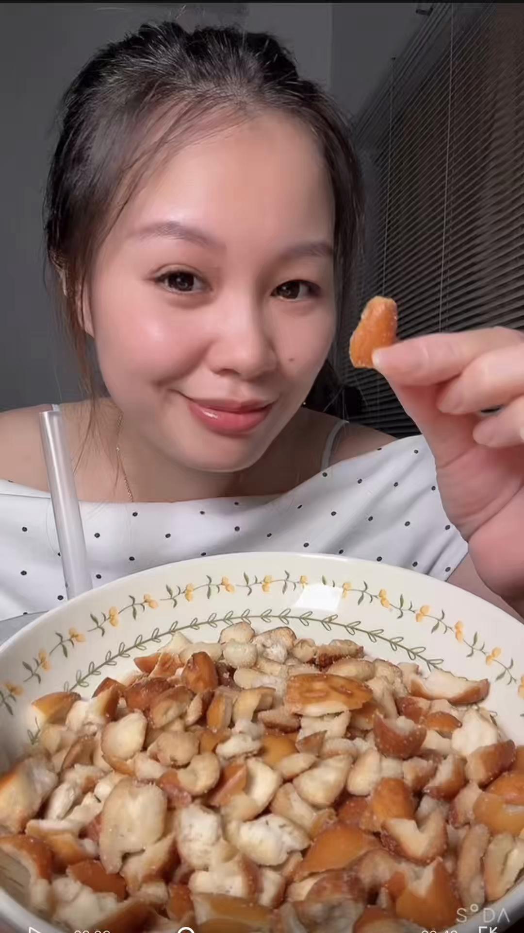 @Th&iacute;ch ăn vặt về đ&ecirc;m 🍱