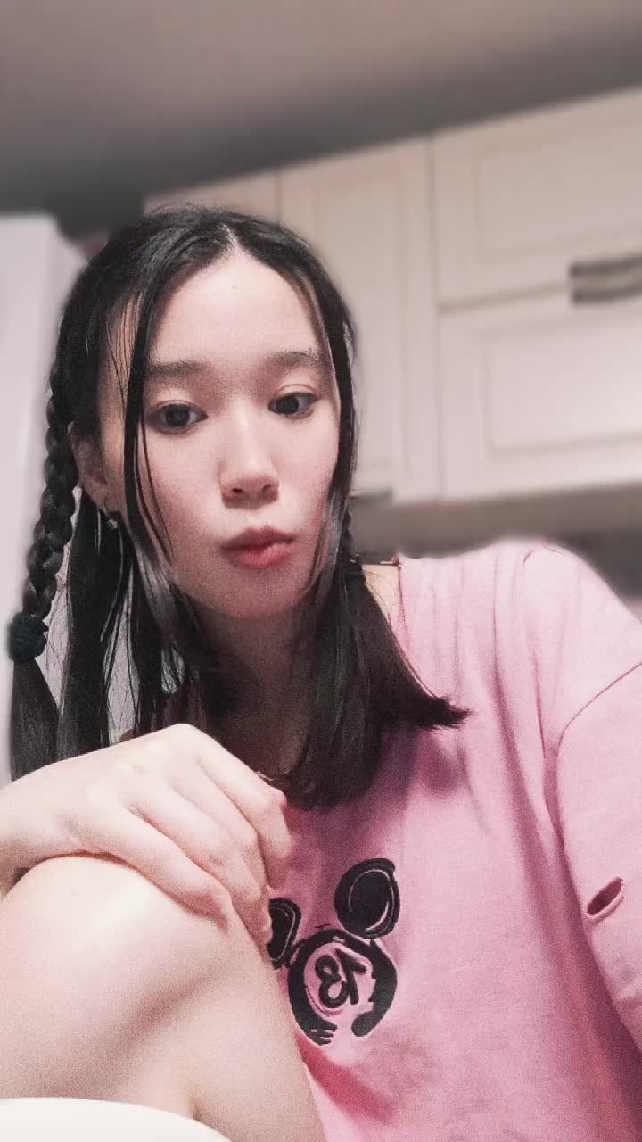 @Асель