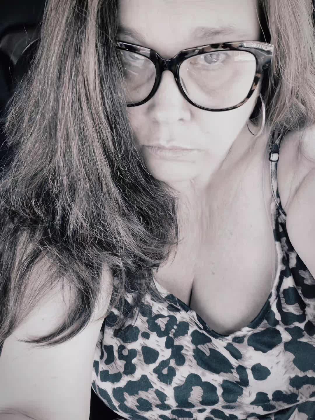 @darklunarmoon
