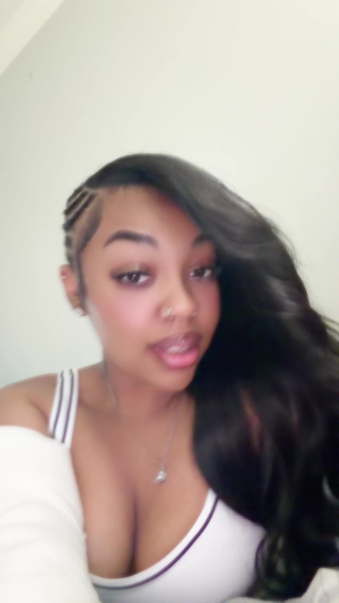 @m0nie.eee