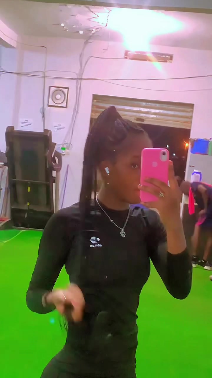 @(miki🌸__N'diaye 27⚽️✍️🌸)