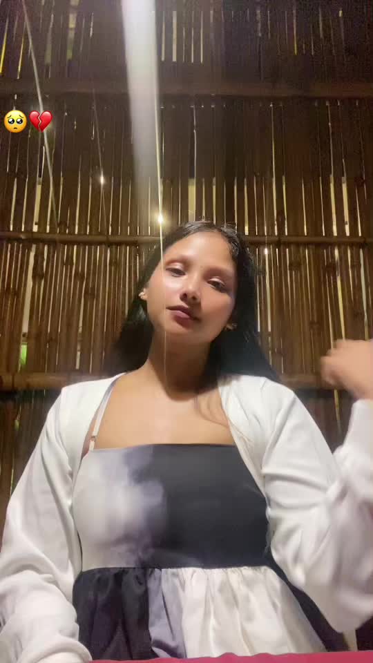 @max ko momi💔🥺