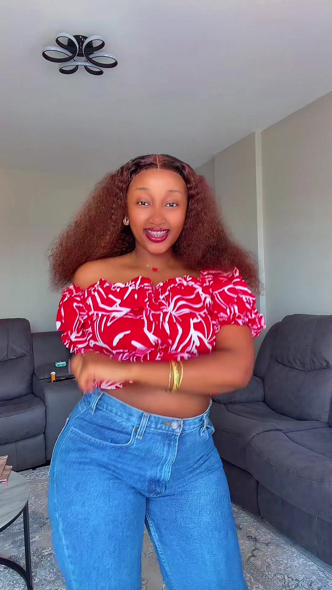 @Victoria_wendo🇰🇪