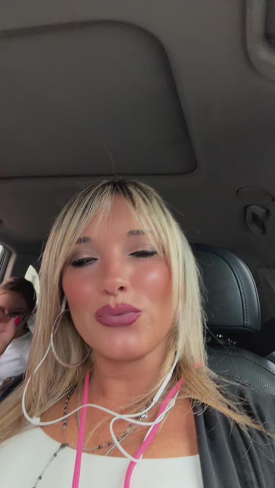 @Alessandra