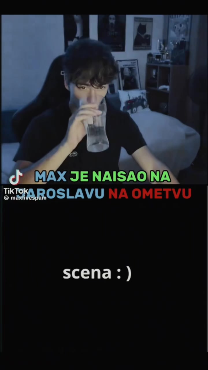 @(una🩷)🍭🍍