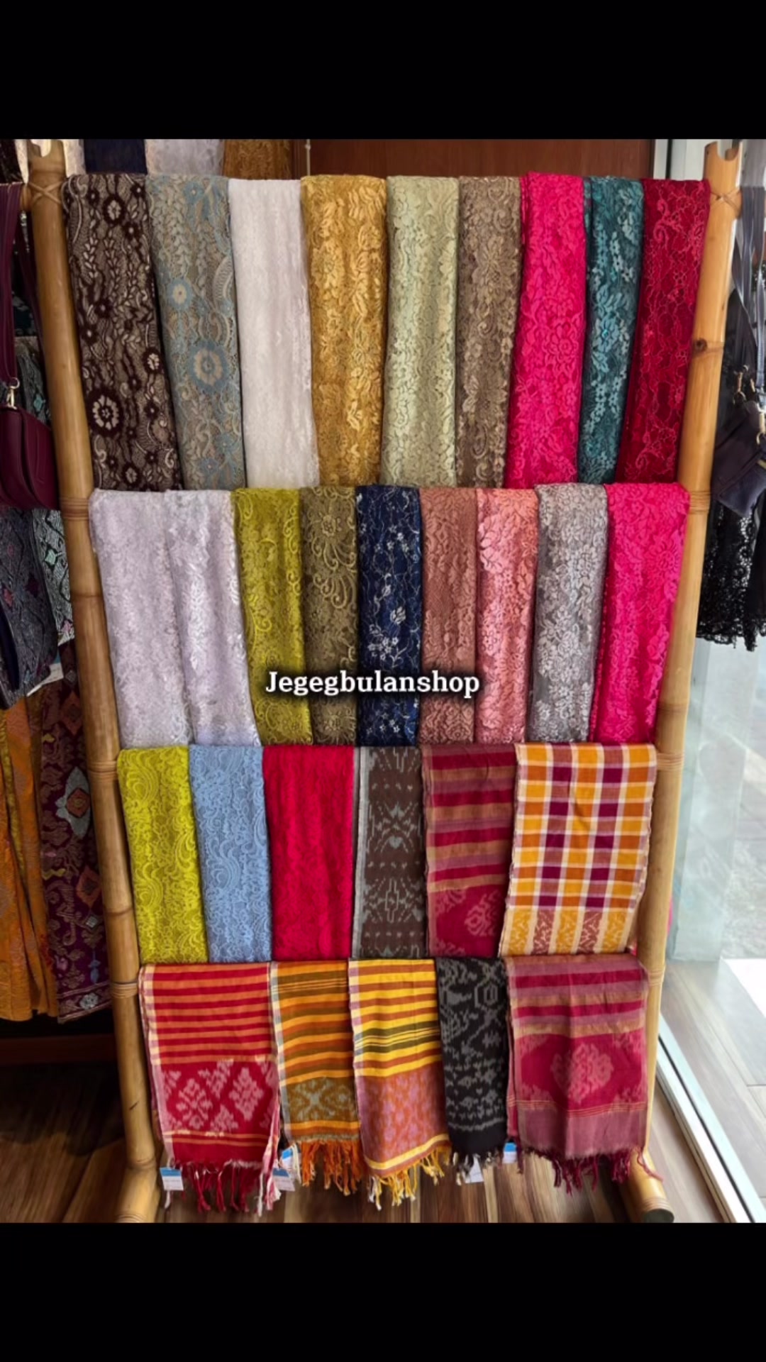 @JegegBulan | ig@jegegbulanshop