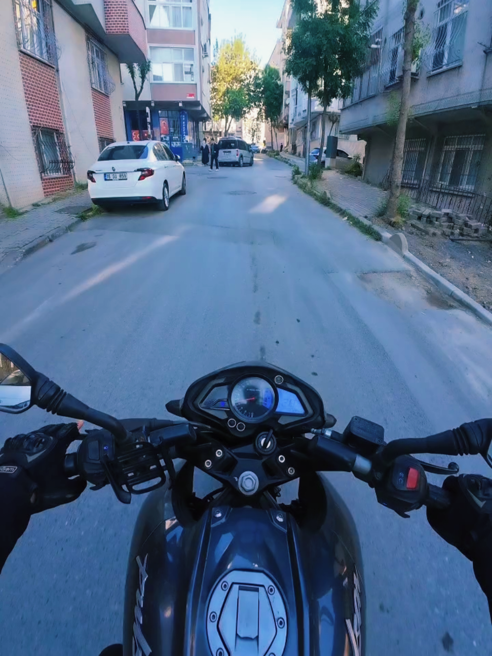 @Veloxi
