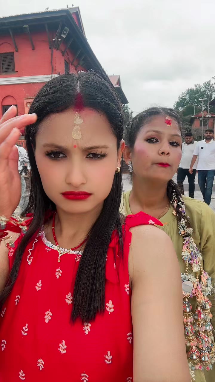 @Laxmi_adhikari