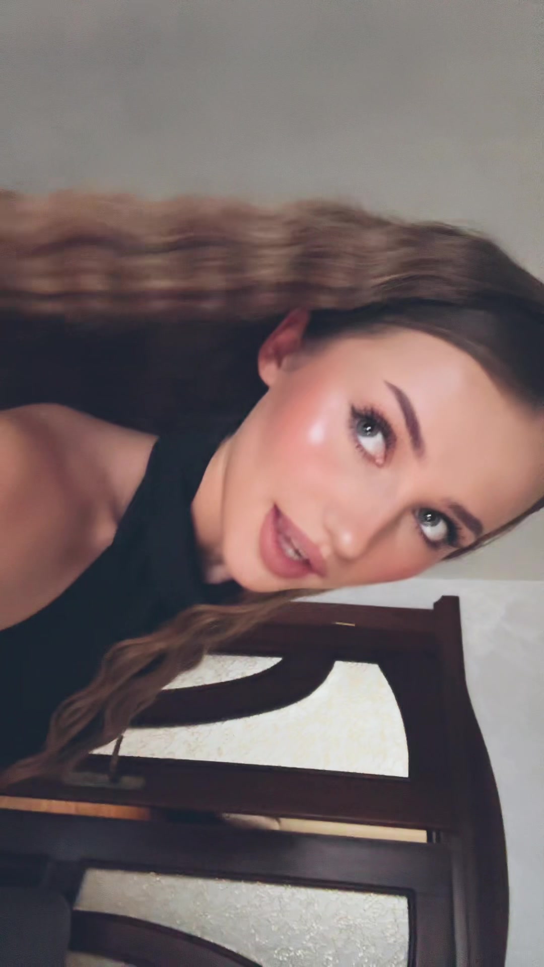 @VIKTORIAA.S