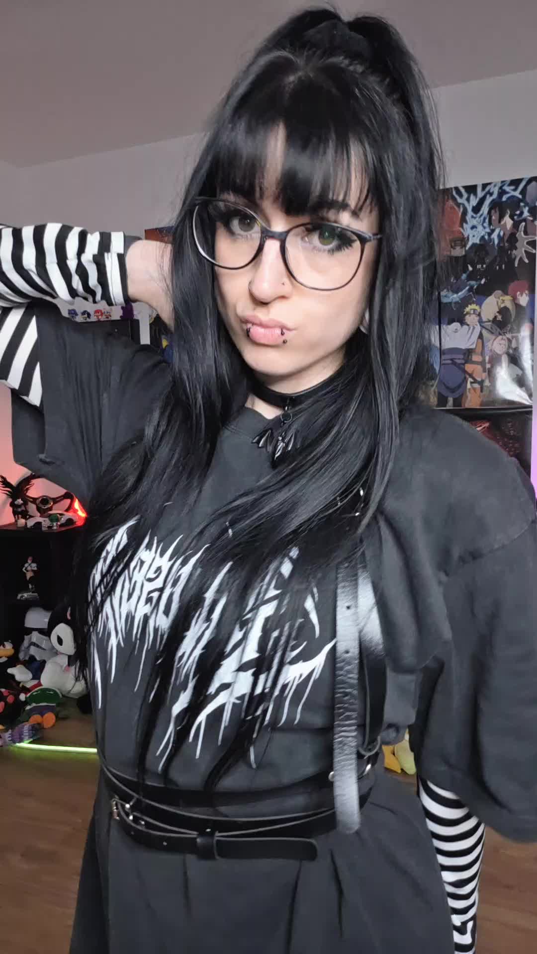 @hiraxdemon