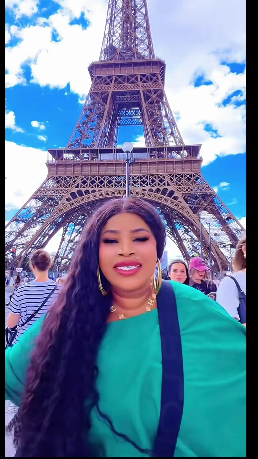 @Madam 2k Wears✅