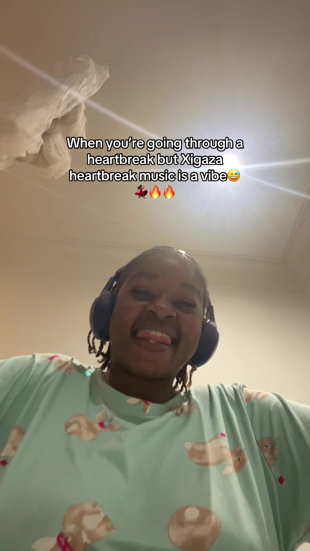 @Vee🧚&zwj;♀️