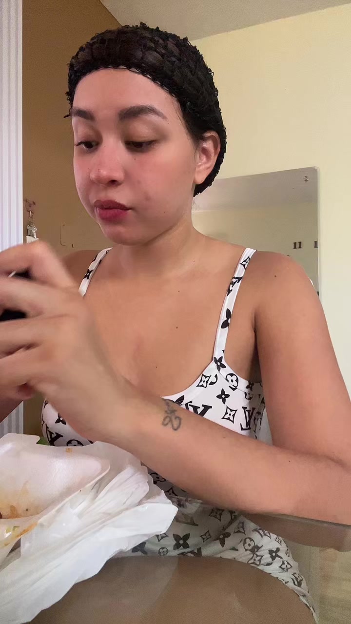 @Liz García 🍃