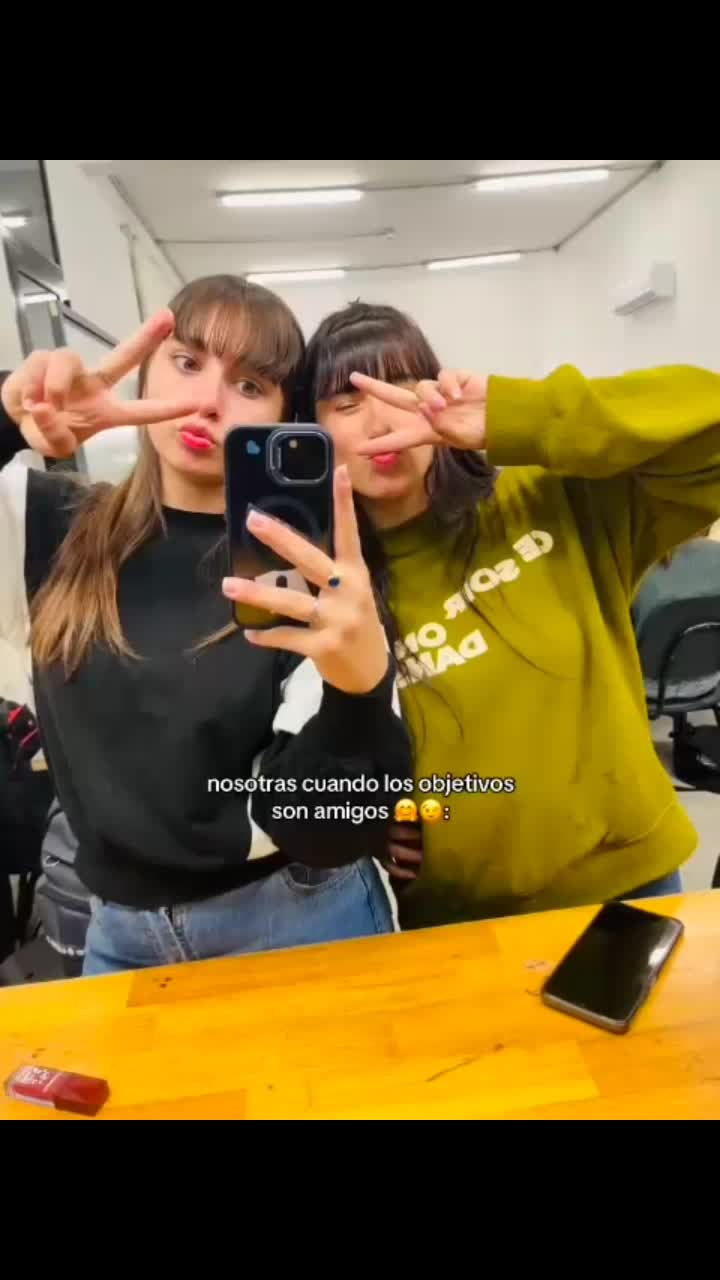 @Lucia_3390