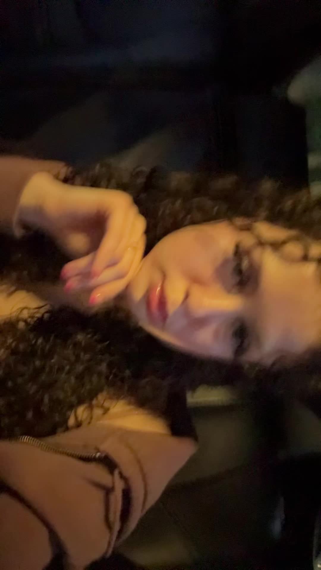 @juliaminaj