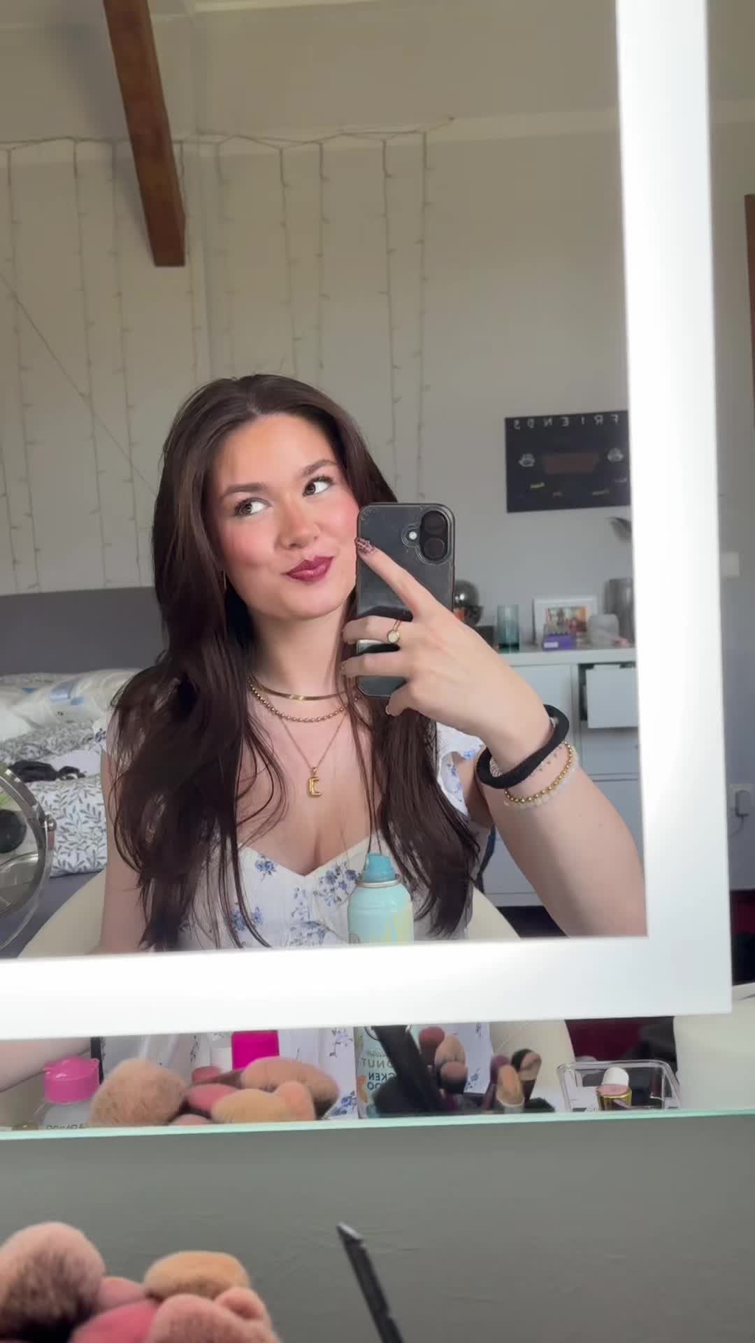 @Johanna_