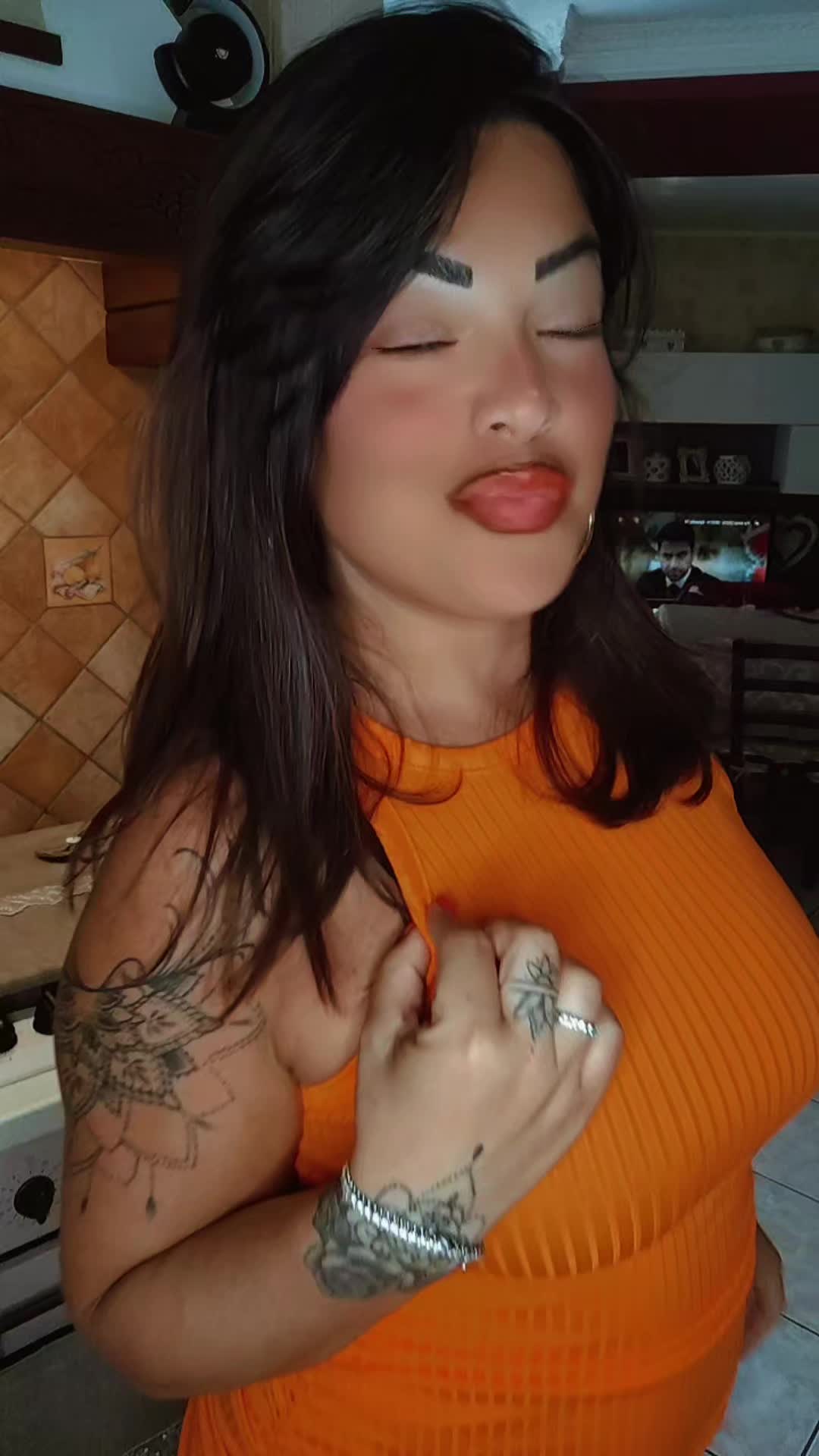 @Violetta_85