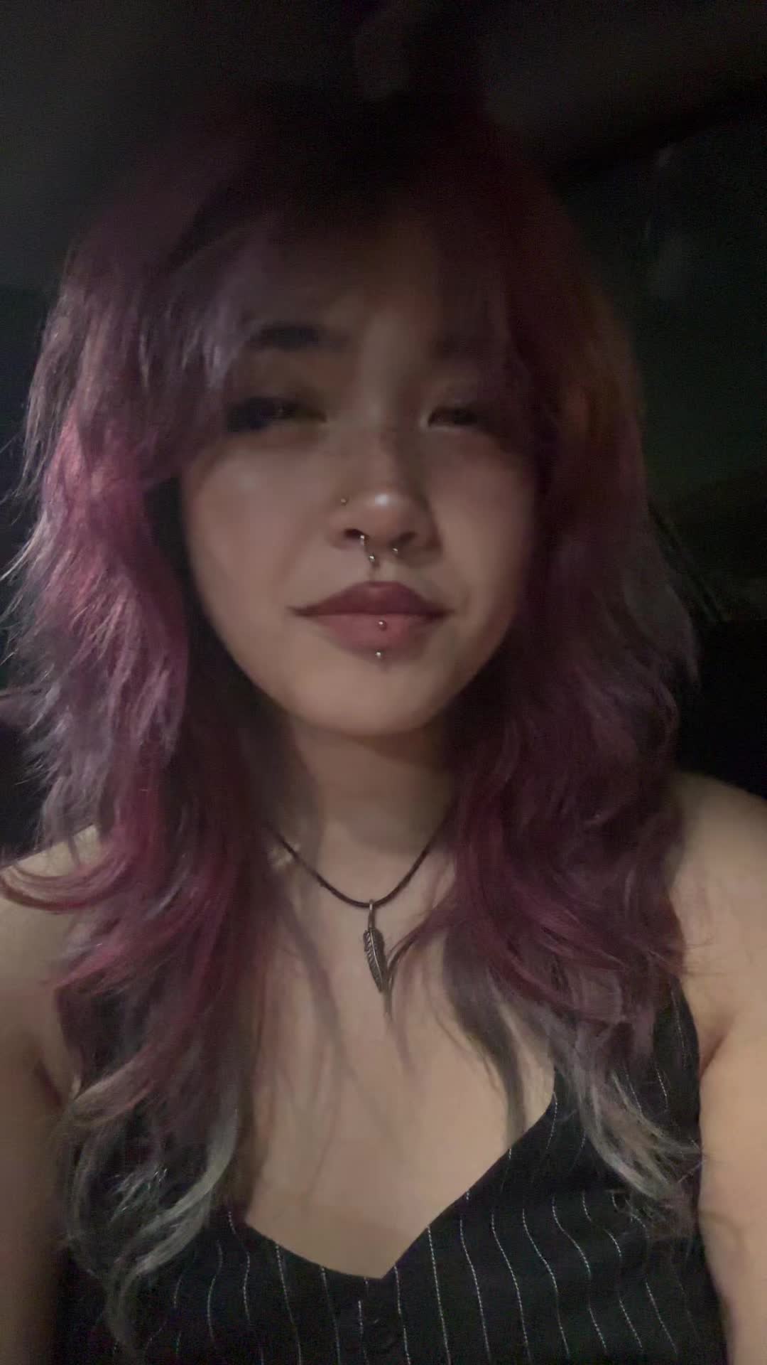 @anavV