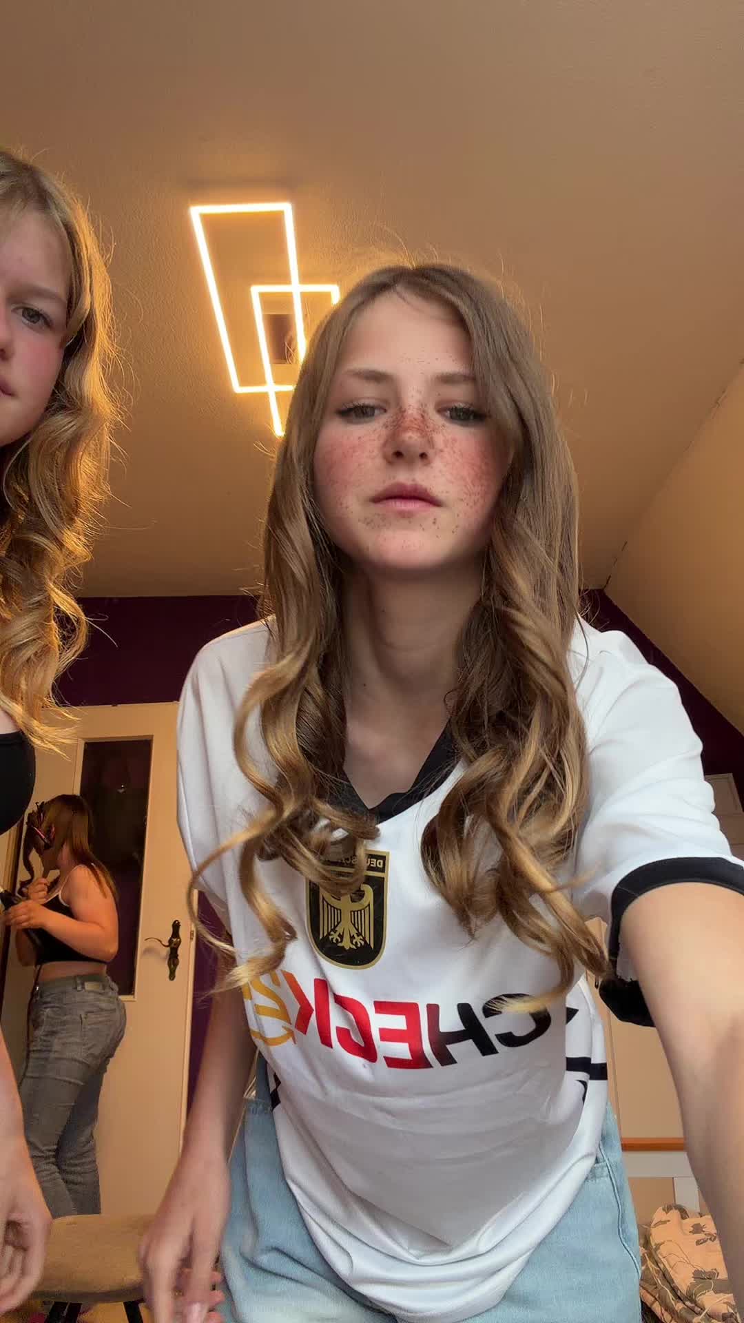@Elenore_hentschel_lia_anna💕😘