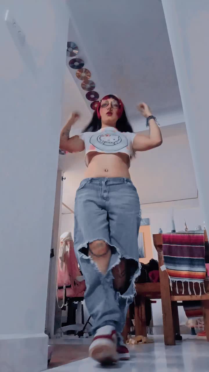 @Juanita._.miauwu