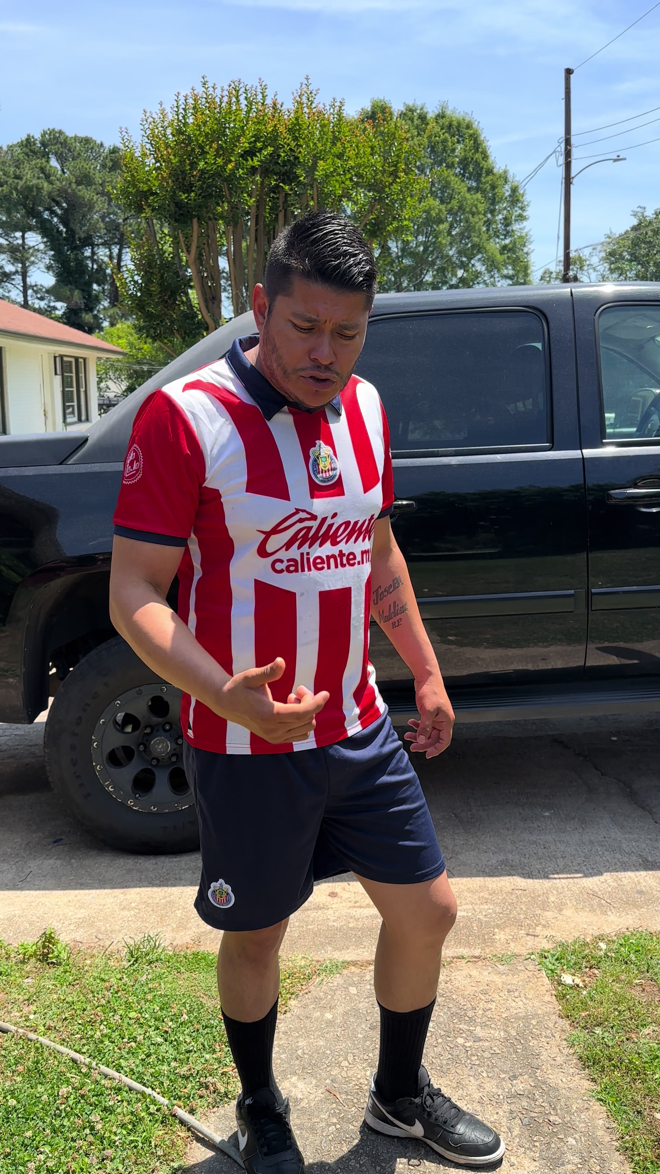 @EL GUACHE SIN VERGUENZA