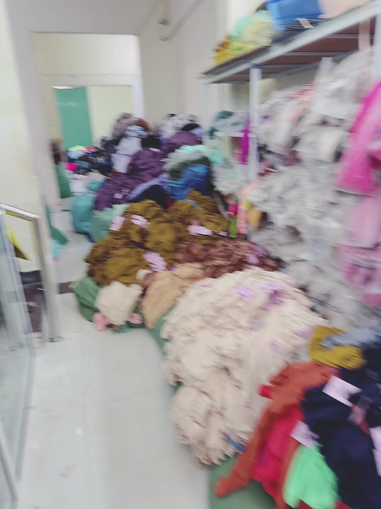 @L&ecirc; Minh Nguyệt moon shop