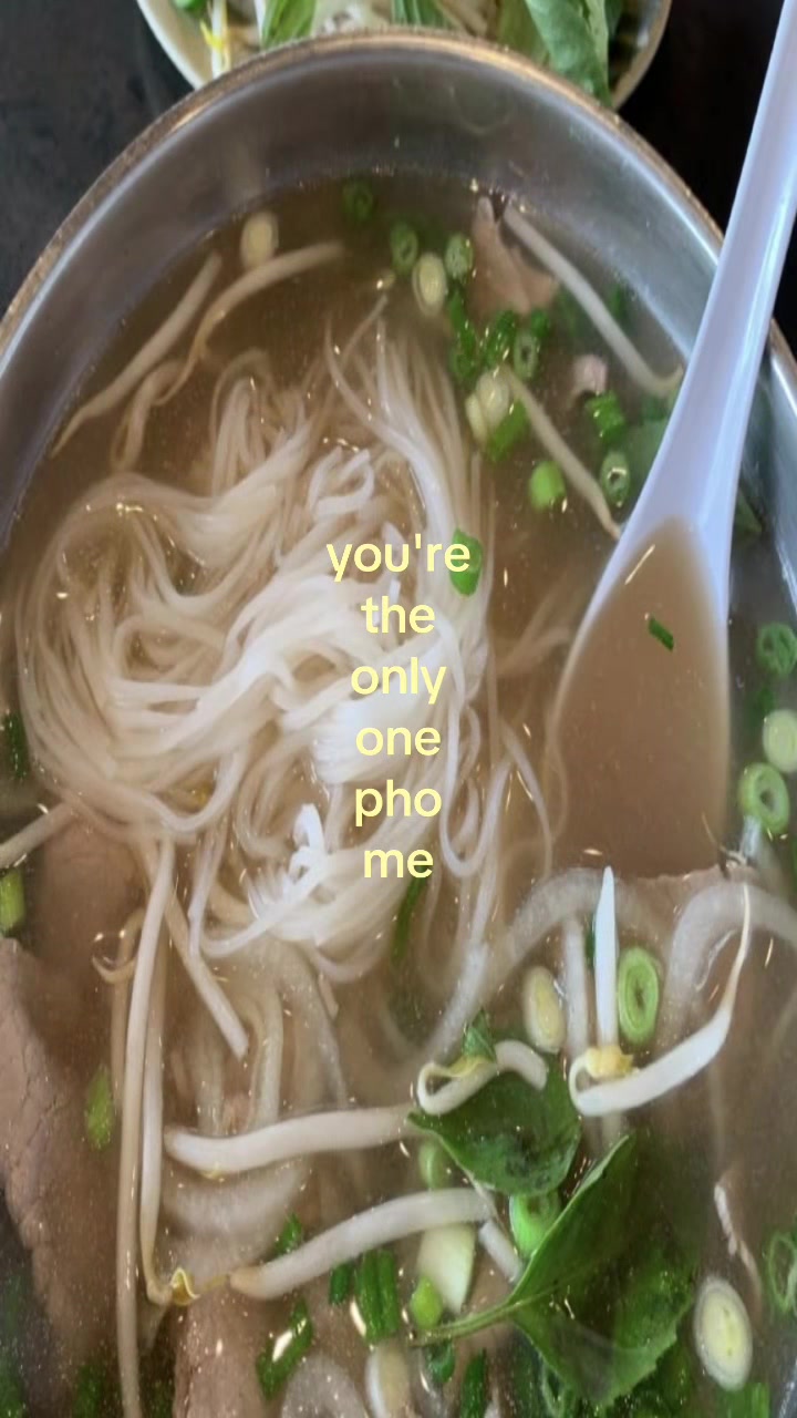 @^,..,^