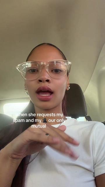 @LYRĪC 🧚🏽&zwj;♀️